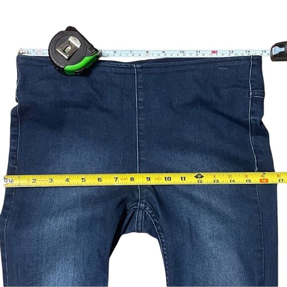 Free People Stretch Flare Jeans Size 27, dark blue denim. Pull-on no zip retro - Picture 11 of 12